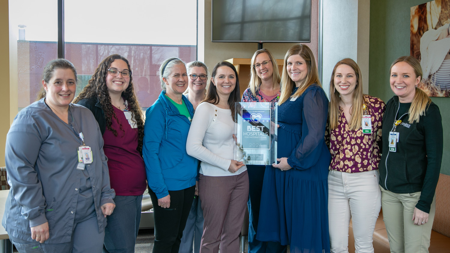 Grand Itasca staff pose with the Best Hospital Maternity Care Award
